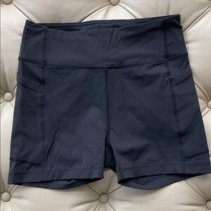 Outdoor Voices Women's Dark Athletic Shorts